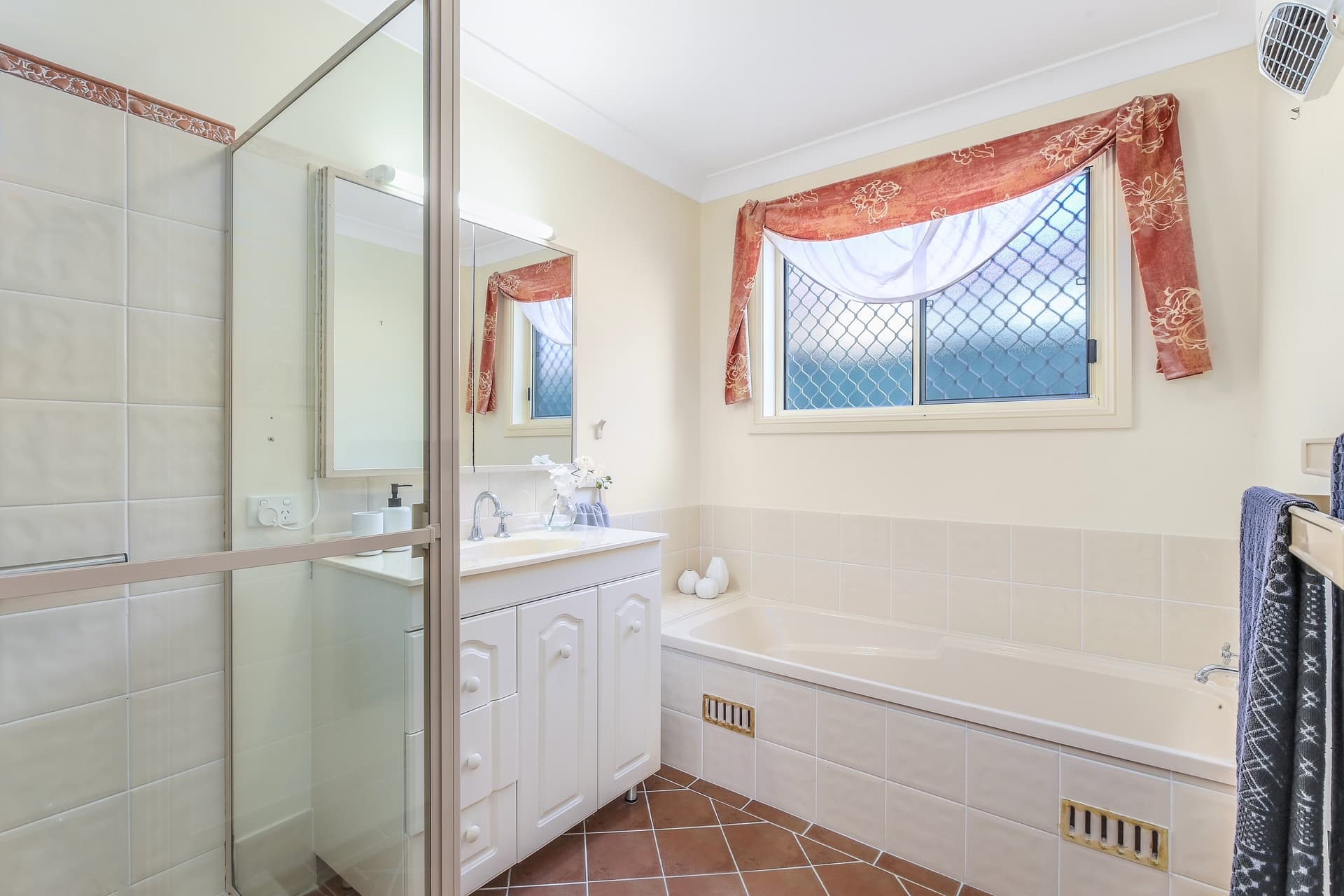 110 Woodbury Park Drive, Mardi, Mardi - Thumbnail 6
