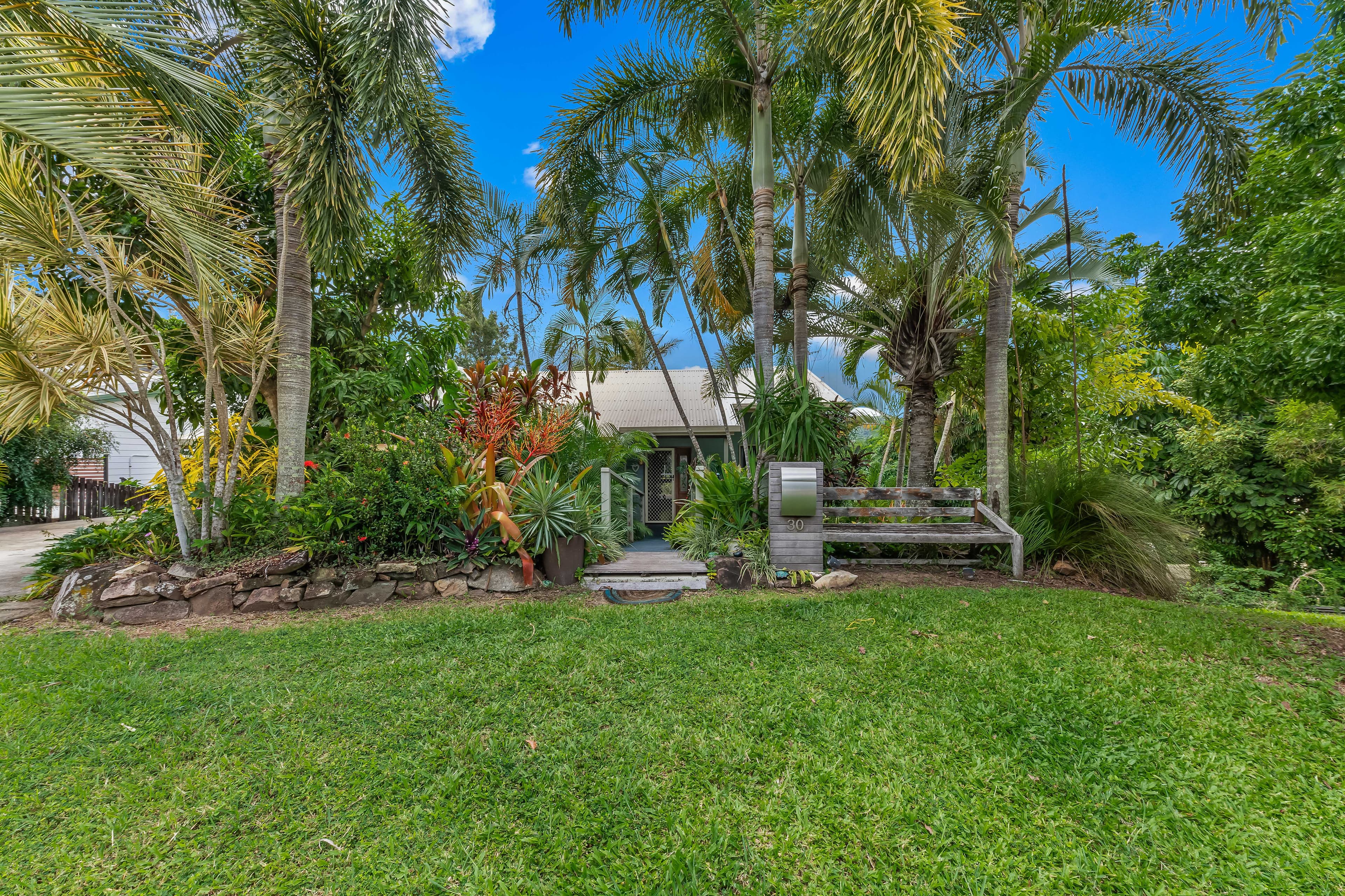 30 Moonlight Drive, Jubilee Pocket, Jubilee Pocket - Thumbnail 4