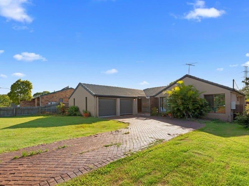 9 Rochester Drive, Mount Warren Park, Mount Warren Park - Thumbnail 2