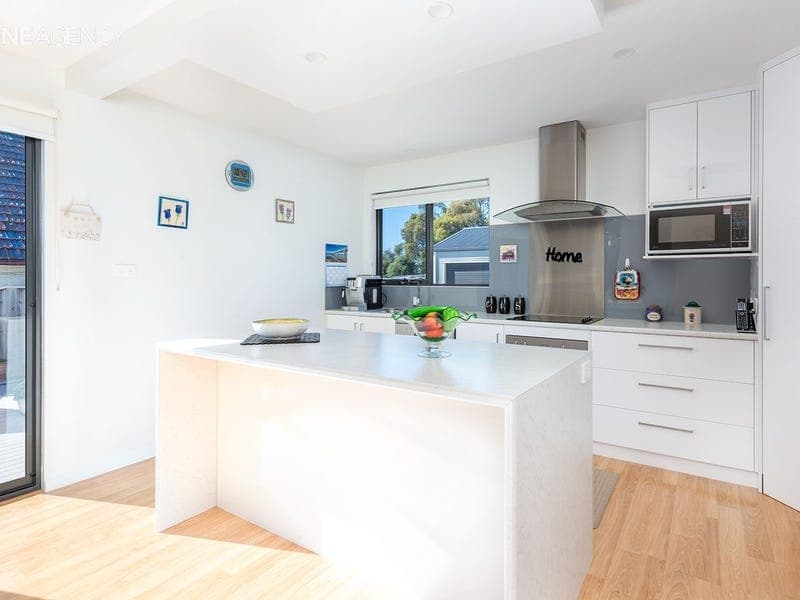 11 Halstead Street, Montello, Montello - Thumbnail 3