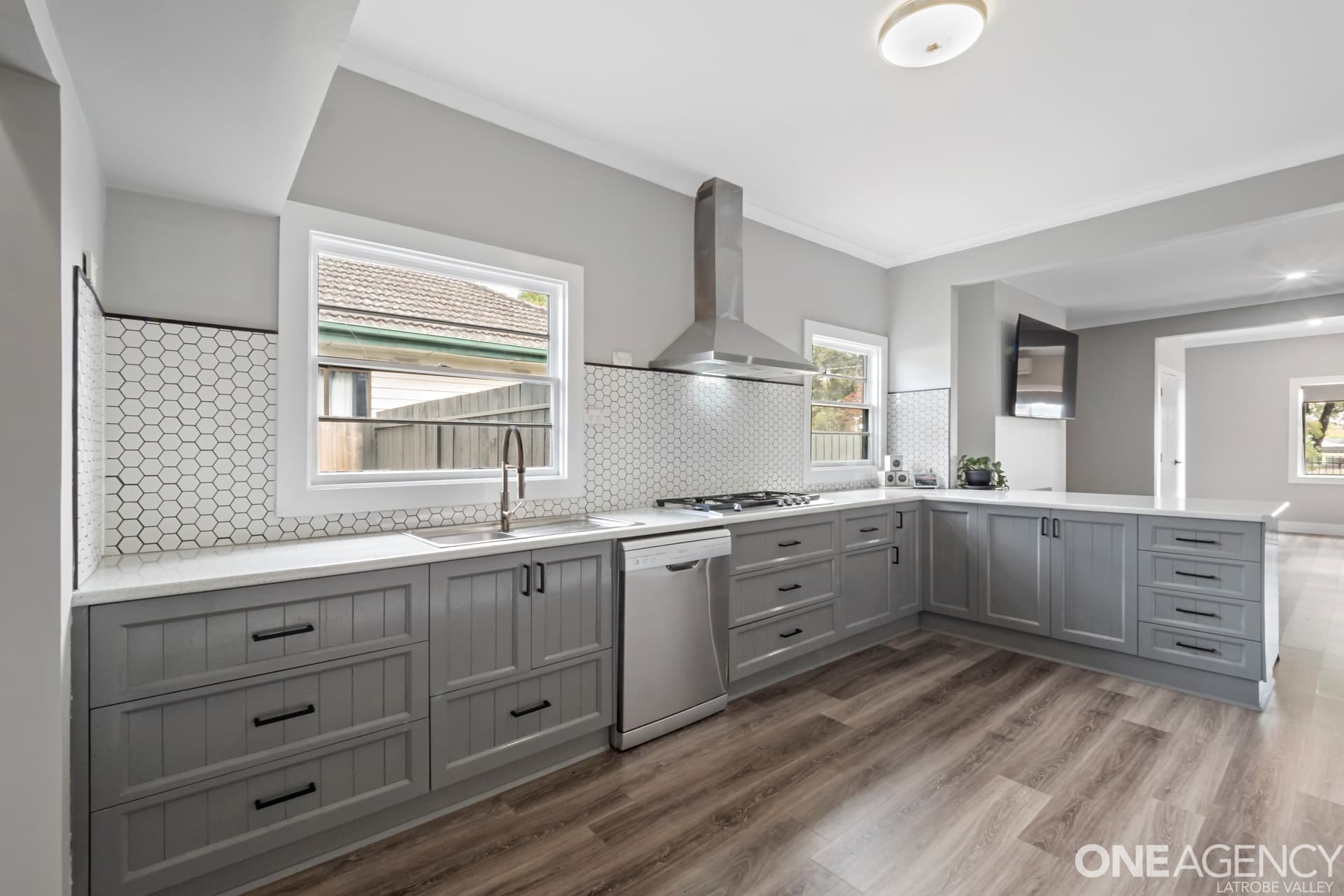 52 Collins Street, Morwell, Morwell - Thumbnail 4