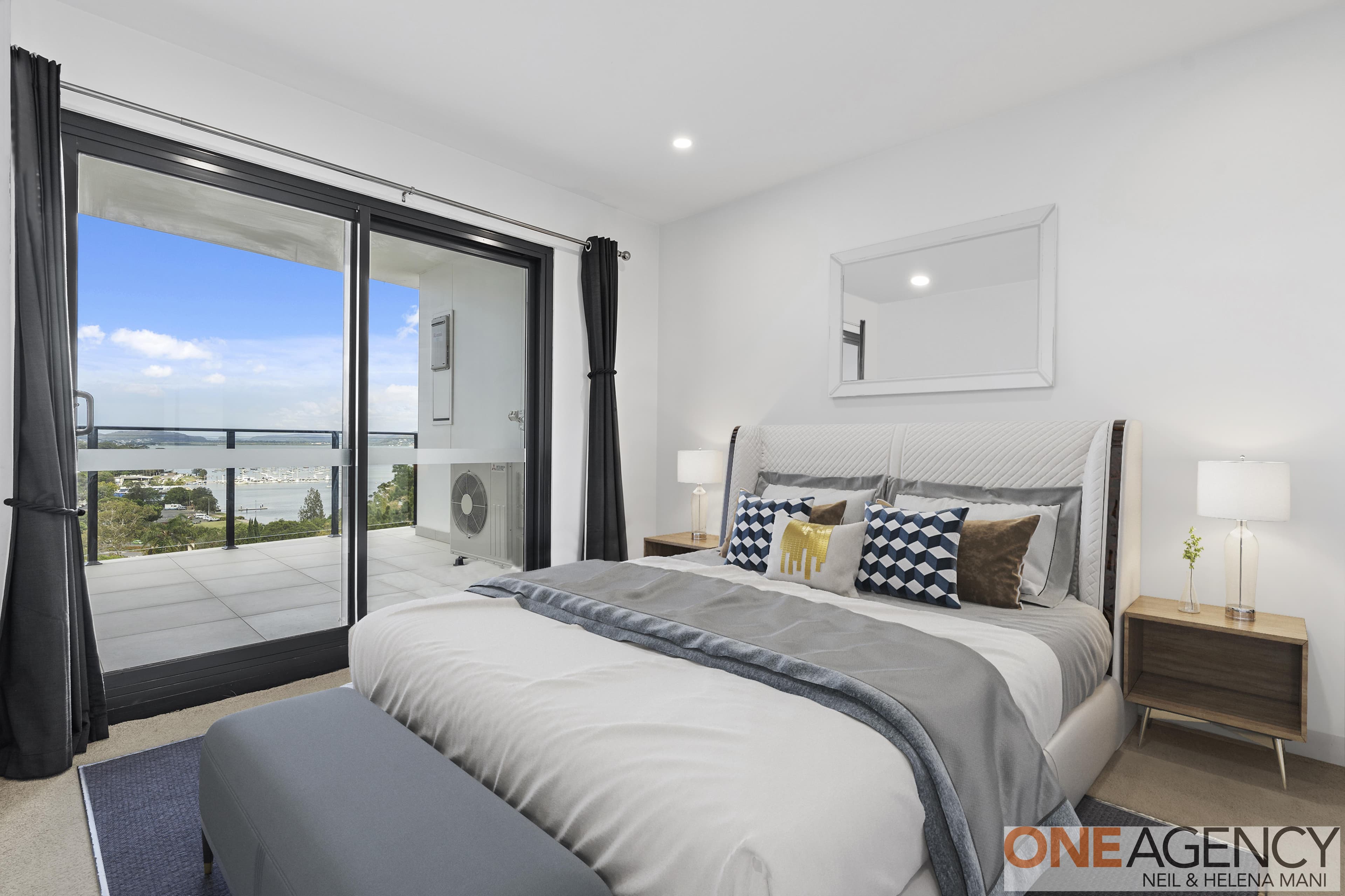 807/25 Mann Street, Gosford, Gosford - Thumbnail 4