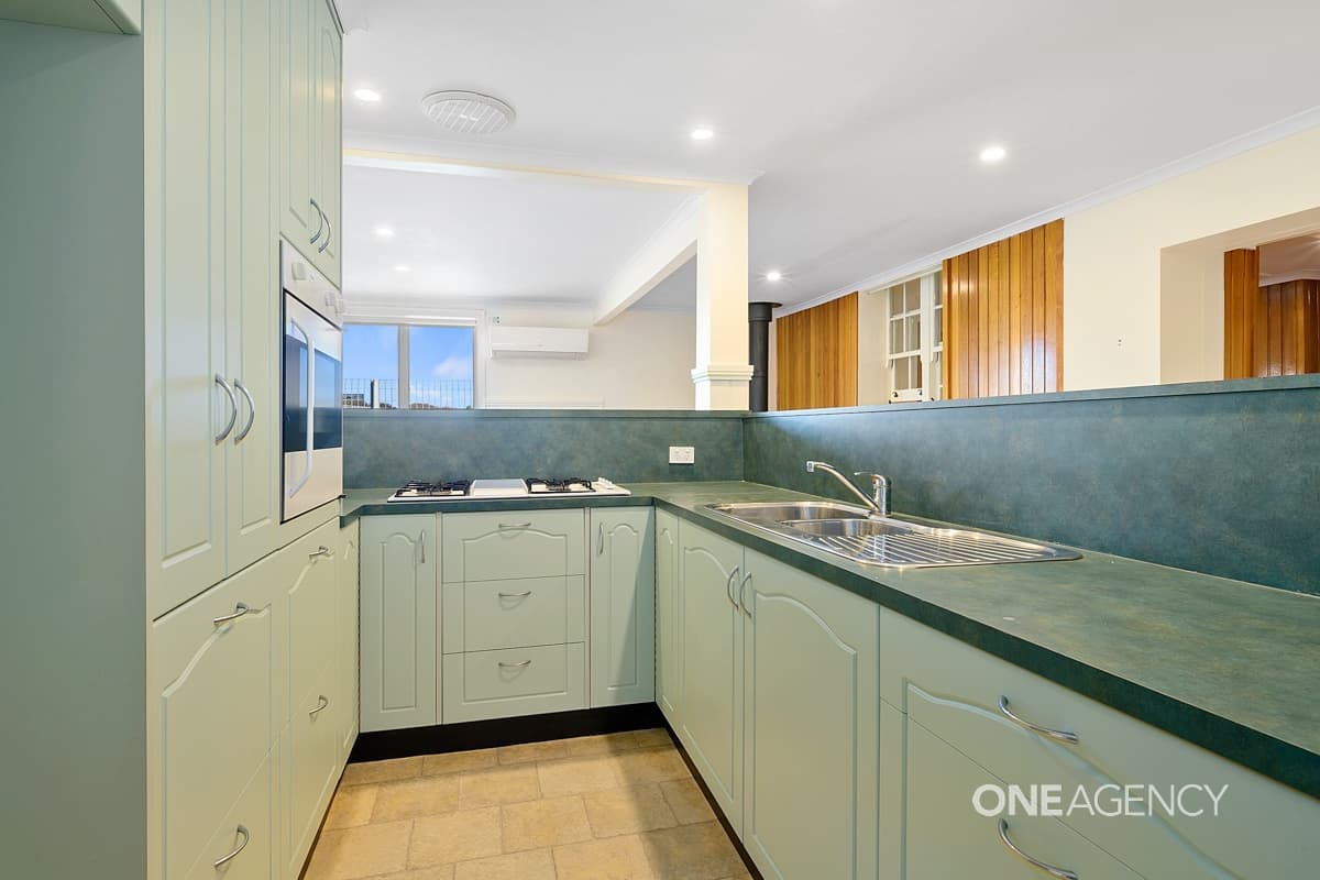 10 Rougemont Street, Stanley, Stanley - Thumbnail 3