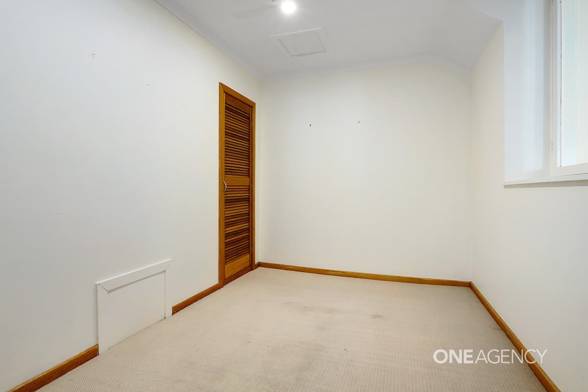 10 Rougemont Street, Stanley, Stanley - Thumbnail 6