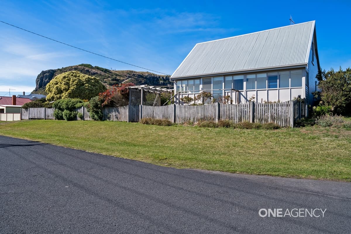 10 Rougemont Street, Stanley, Stanley - Image 1