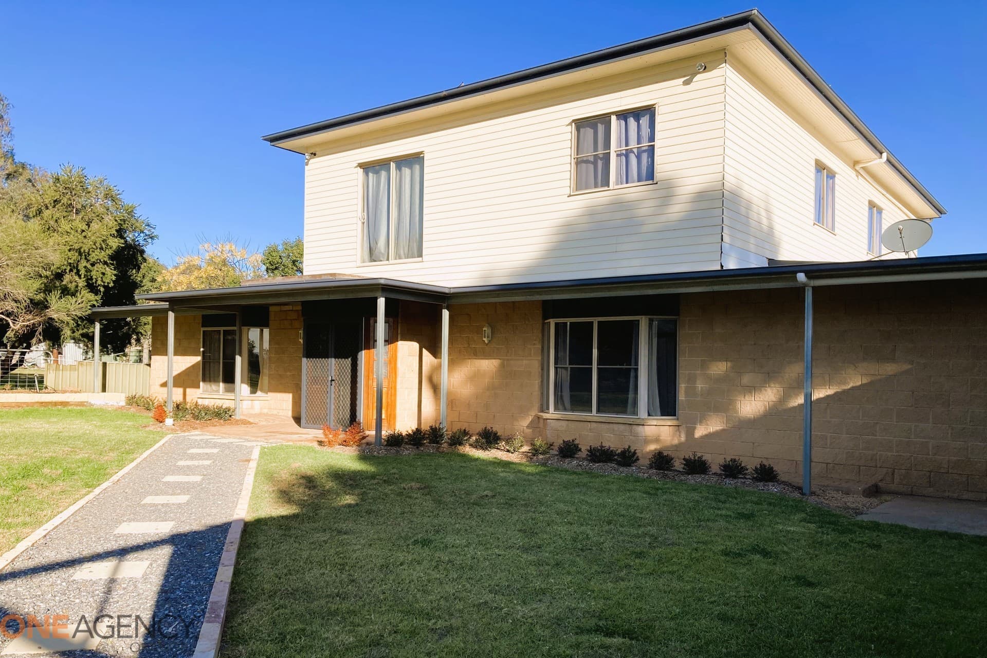 14 Sutton Street, Canowindra, Canowindra - Image 1