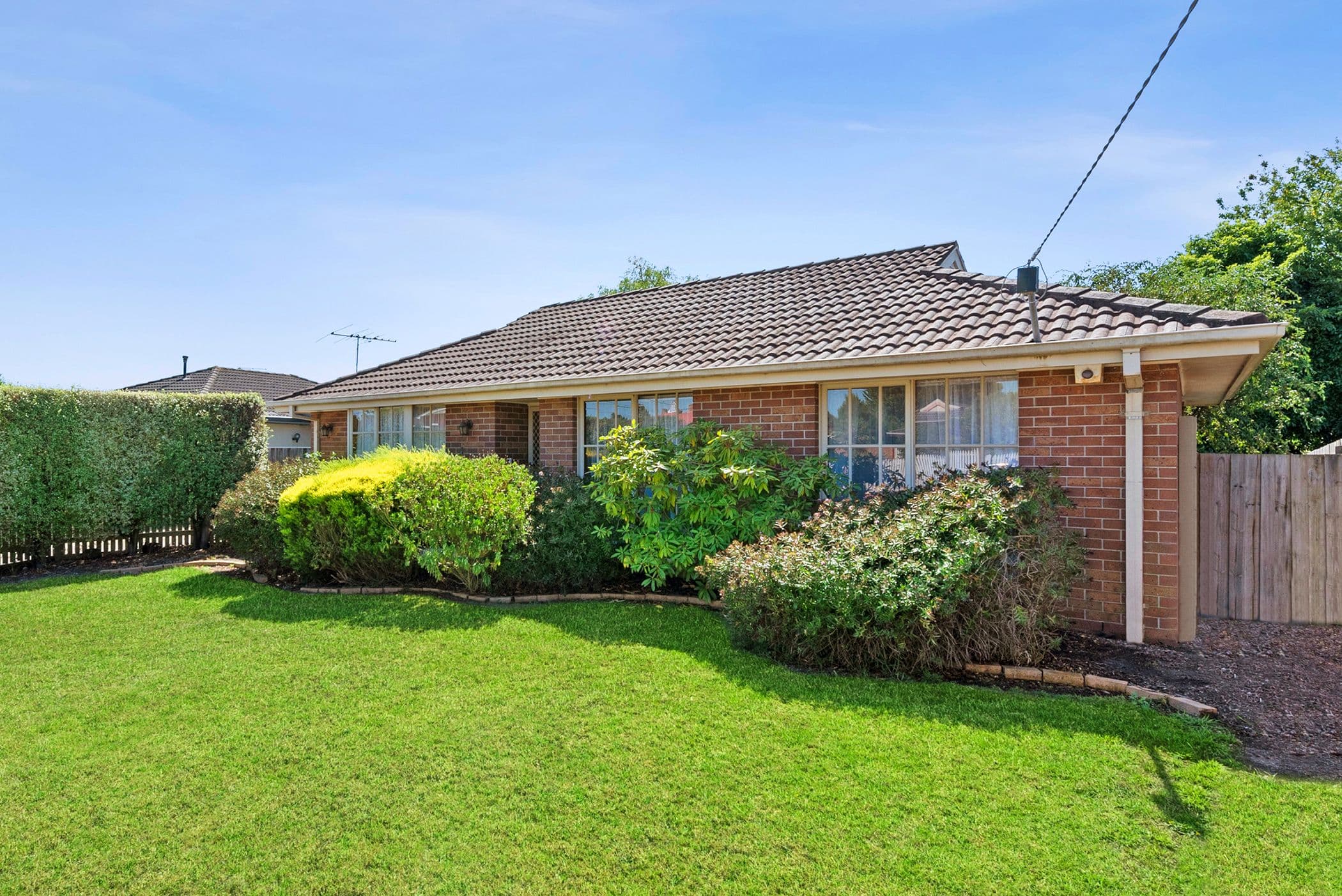 40 Wiltshire Drive, Somerville, Somerville - Image 1