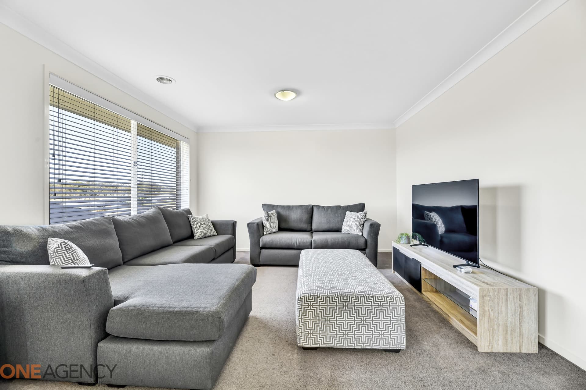 63 Glasson Drive, Orange, Orange - Thumbnail 3