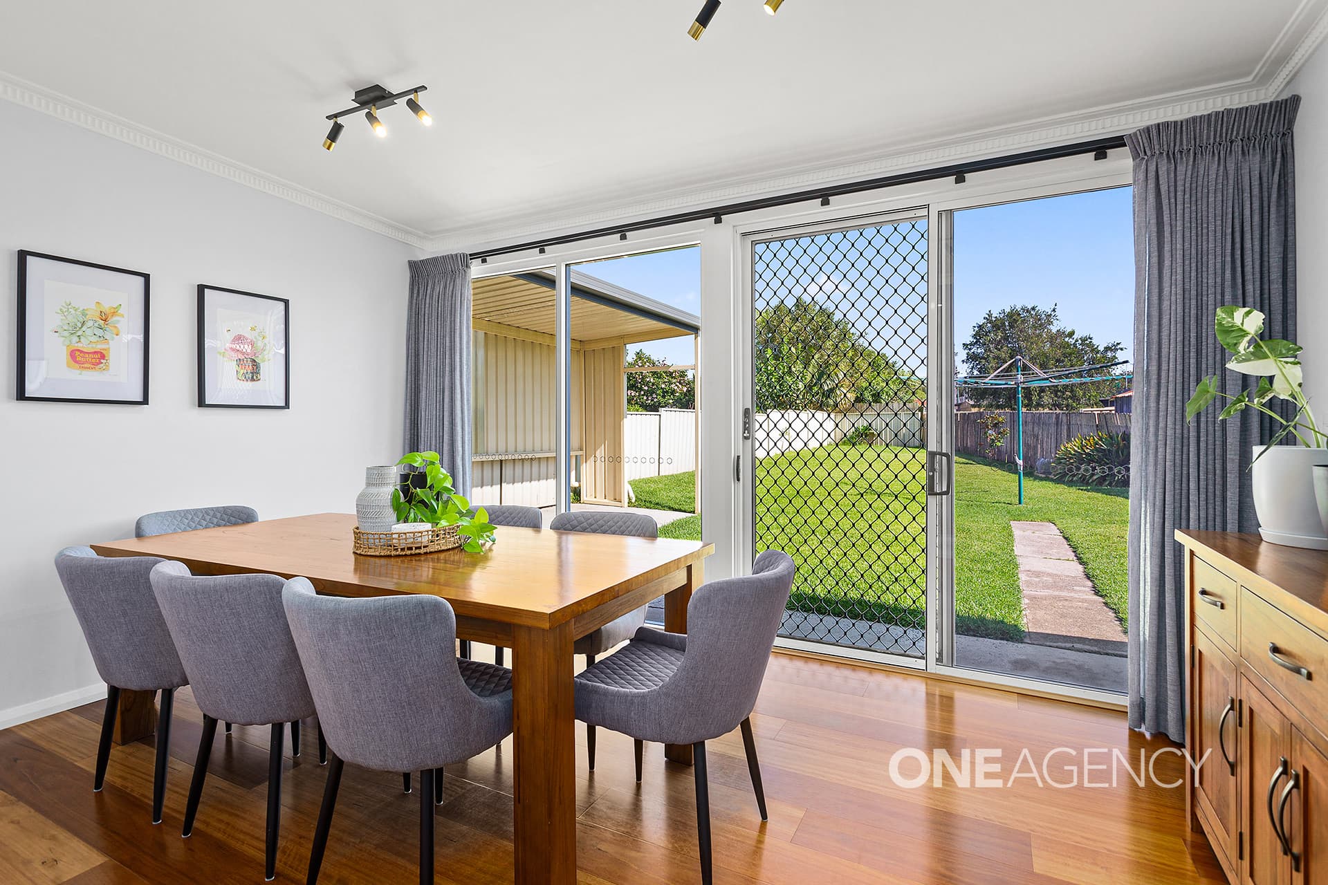 2 Cambridge Road, Dapto, Dapto - Image 1