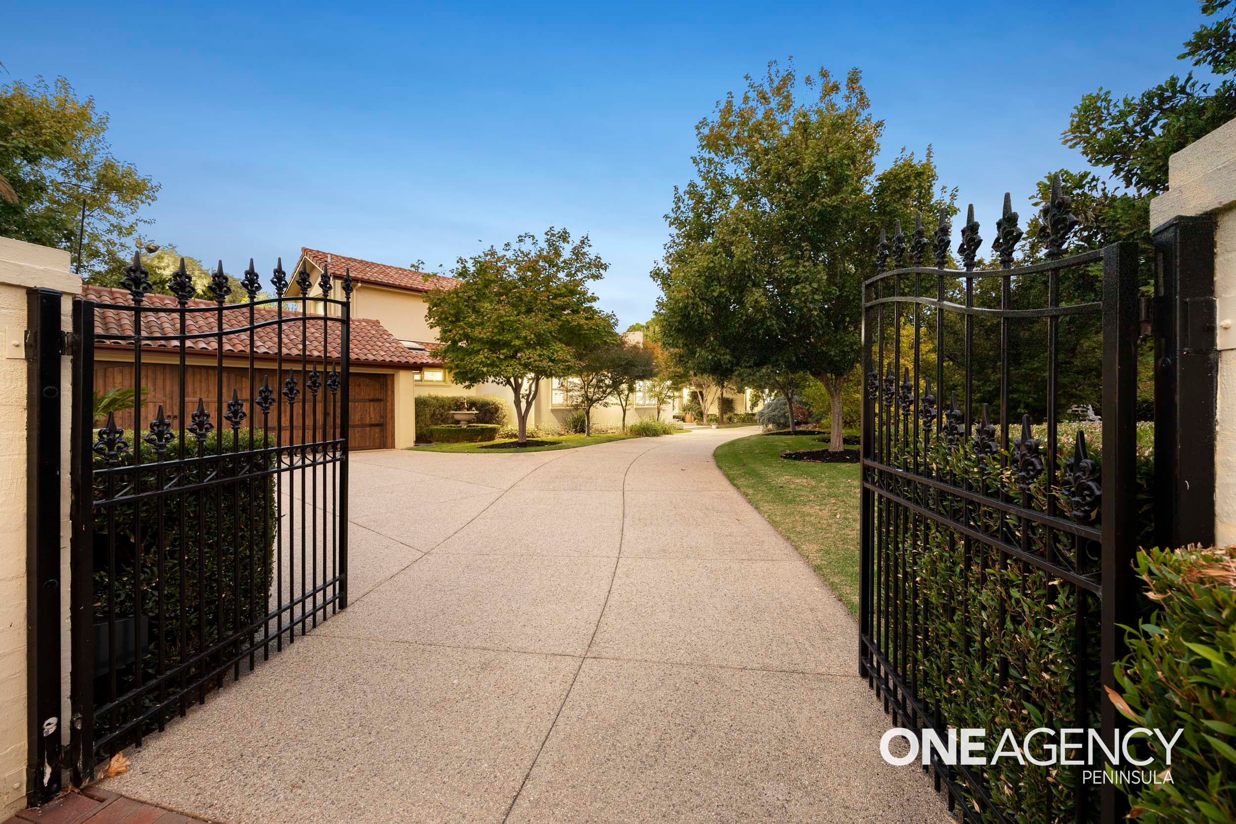 114 Old Mornington Road, Mount Eliza, Mount Eliza - Thumbnail 3