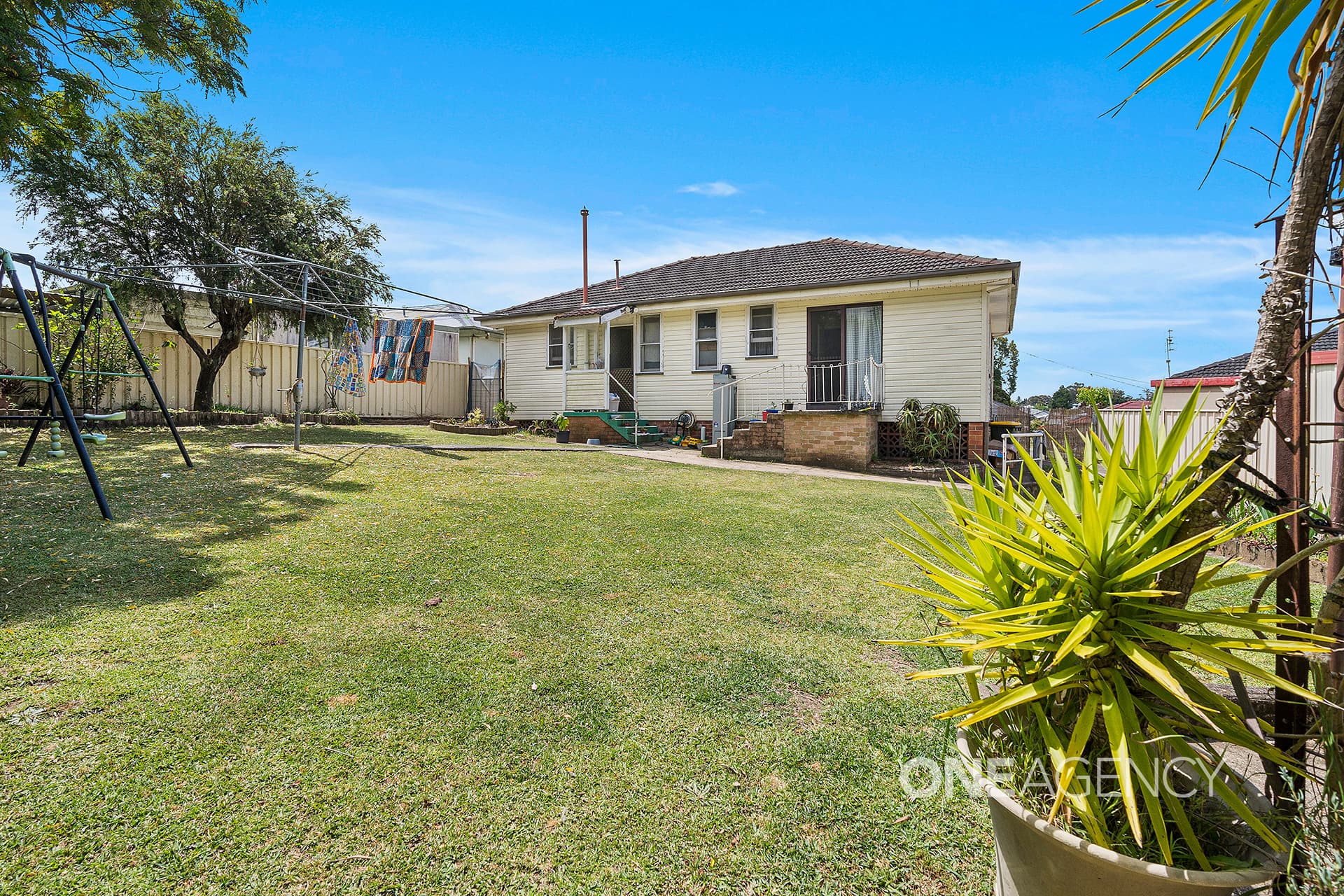 3 Miller Avenue, Nowra, Nowra - Thumbnail 2
