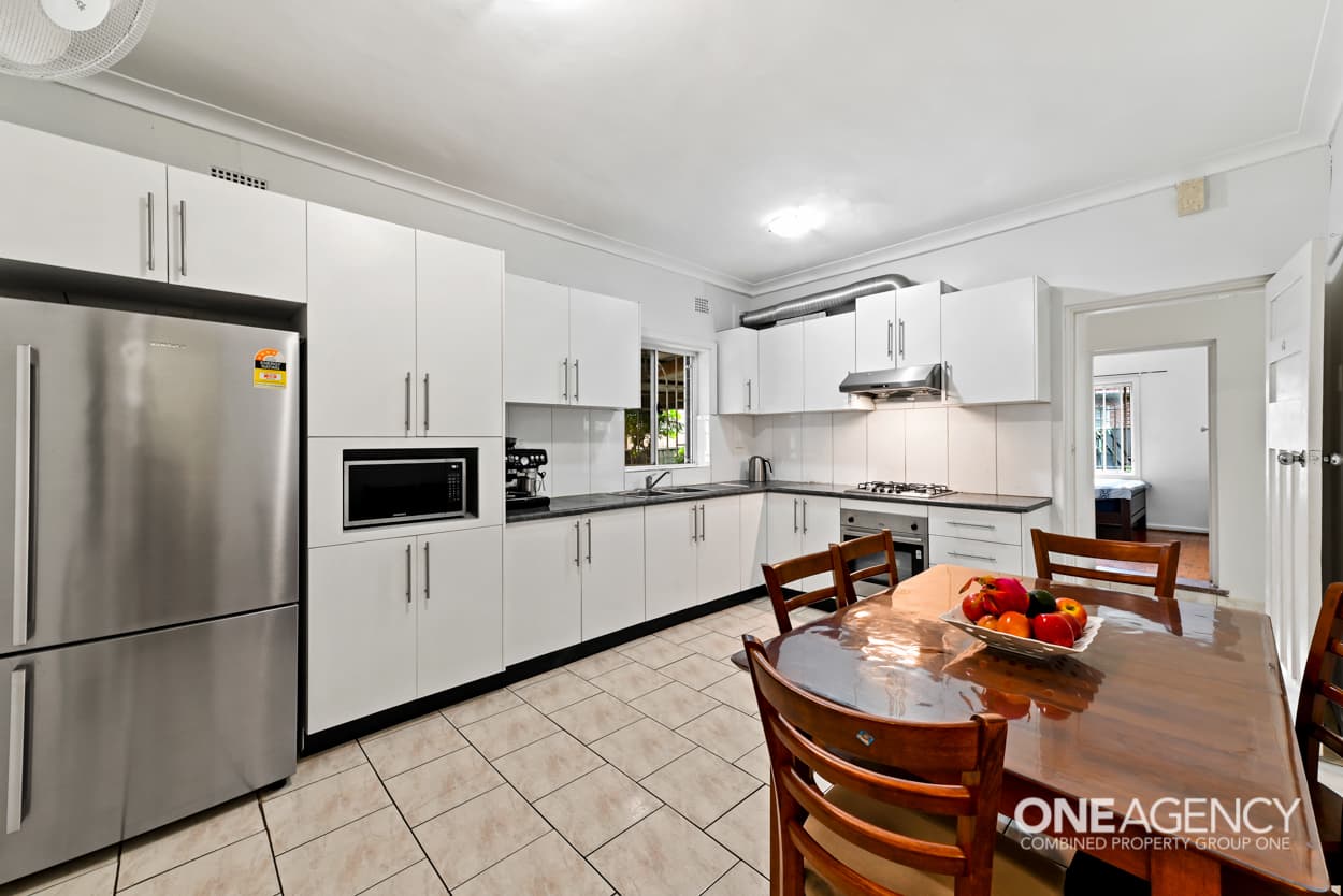 184 King Georges Road, Roselands, Roselands - Thumbnail 5
