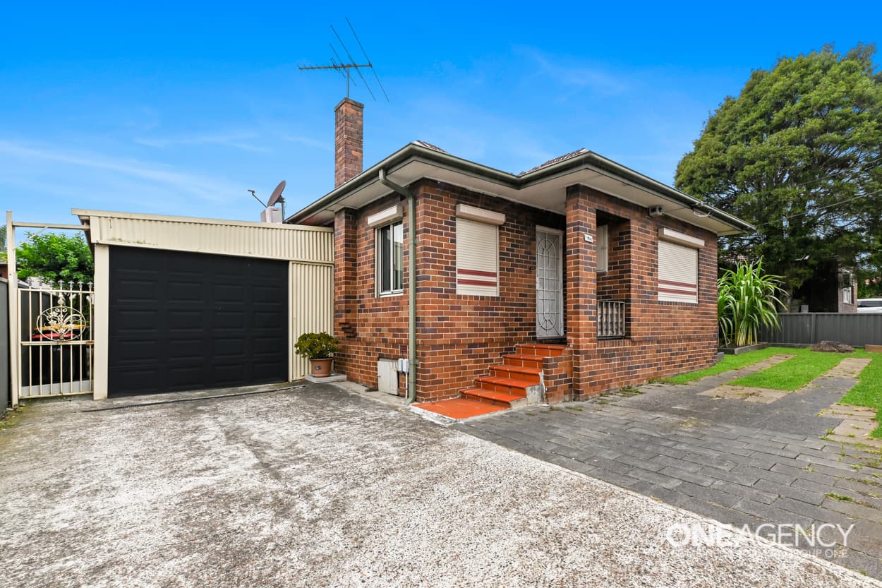 184 King Georges Road, Roselands, Roselands - Image 1