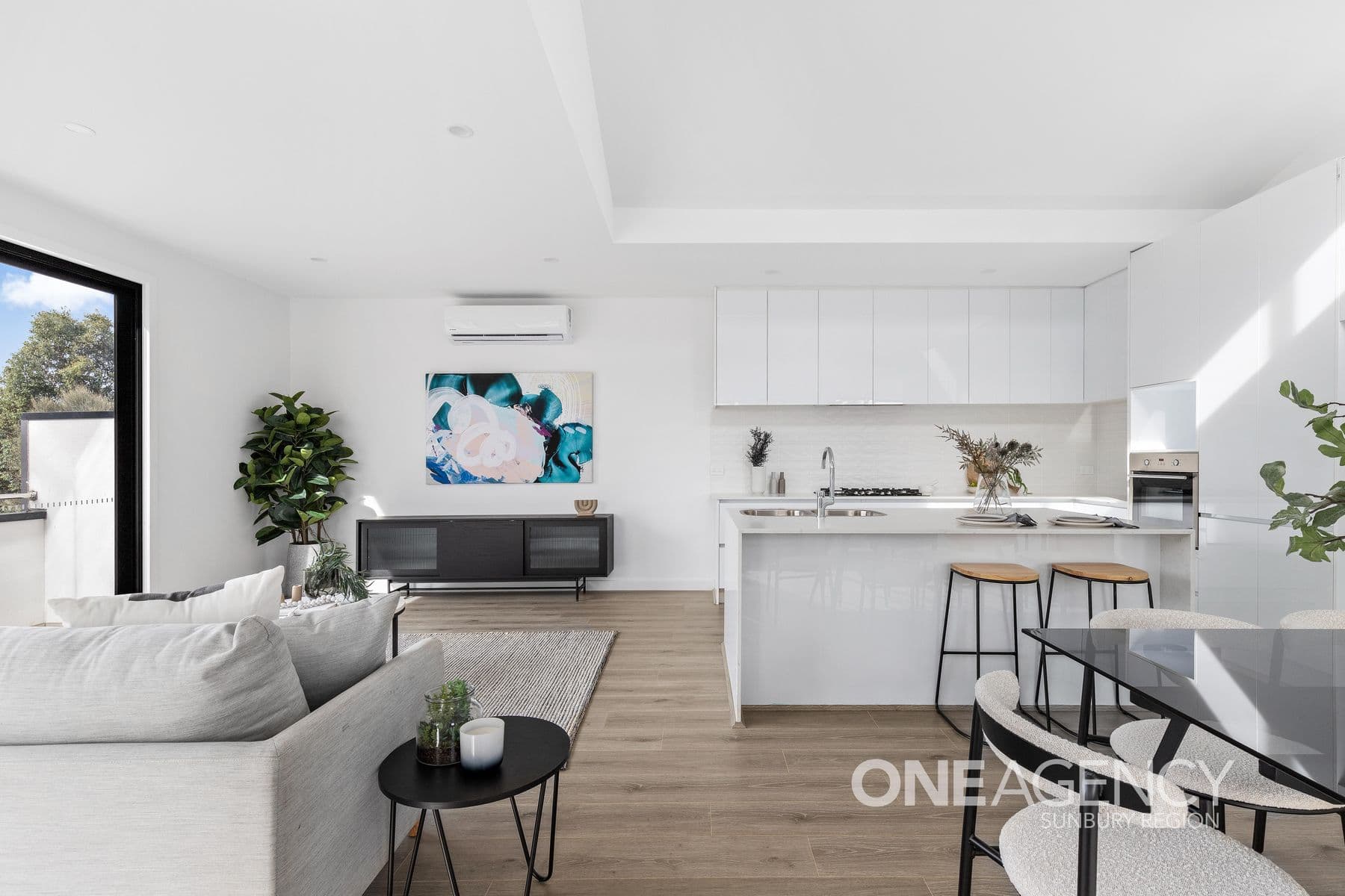 1/14A McEwen Drive, Sunbury, Sunbury - Thumbnail 3