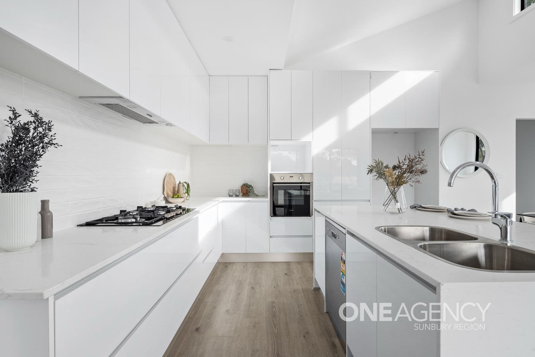 1/14A McEwen Drive, Sunbury, Sunbury - Thumbnail 8