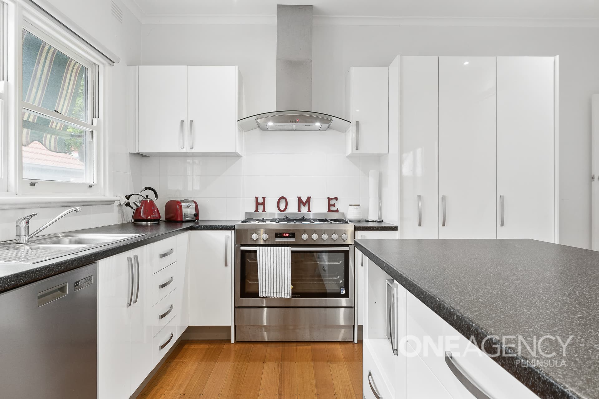 14 Warringa Road, Frankston, Frankston - Thumbnail 5