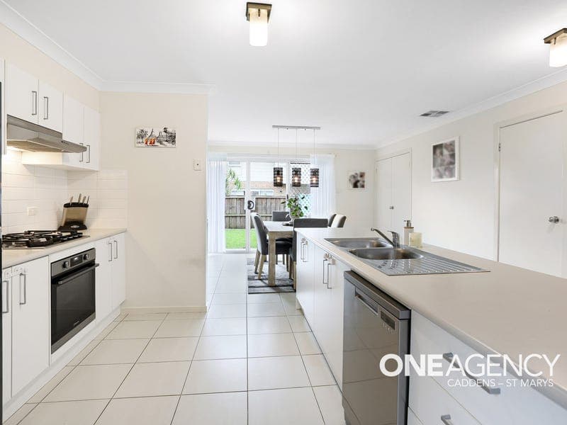 35 Blackwood Street, Claremont Meadows, Claremont Meadows - Thumbnail 2