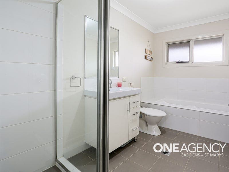 35 Blackwood Street, Claremont Meadows, Claremont Meadows - Thumbnail 3