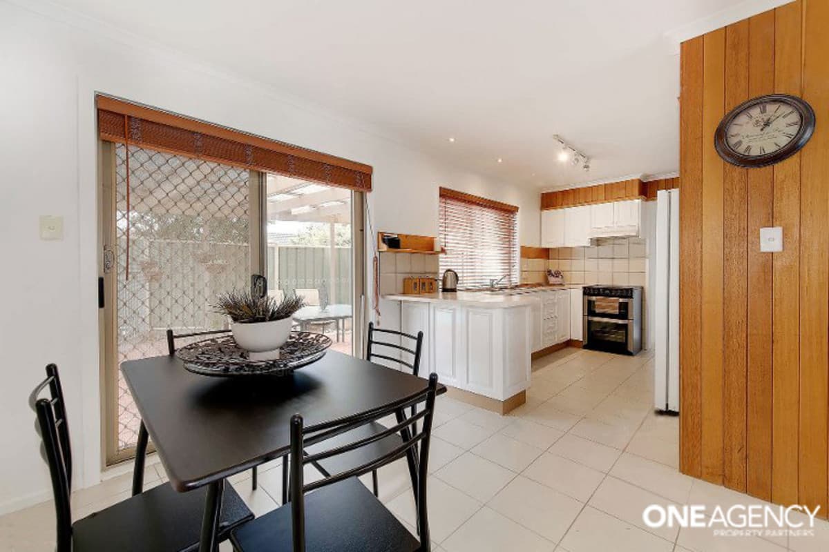 18 Honour Avenue, Wyndham Vale, Wyndham Vale - Thumbnail 3