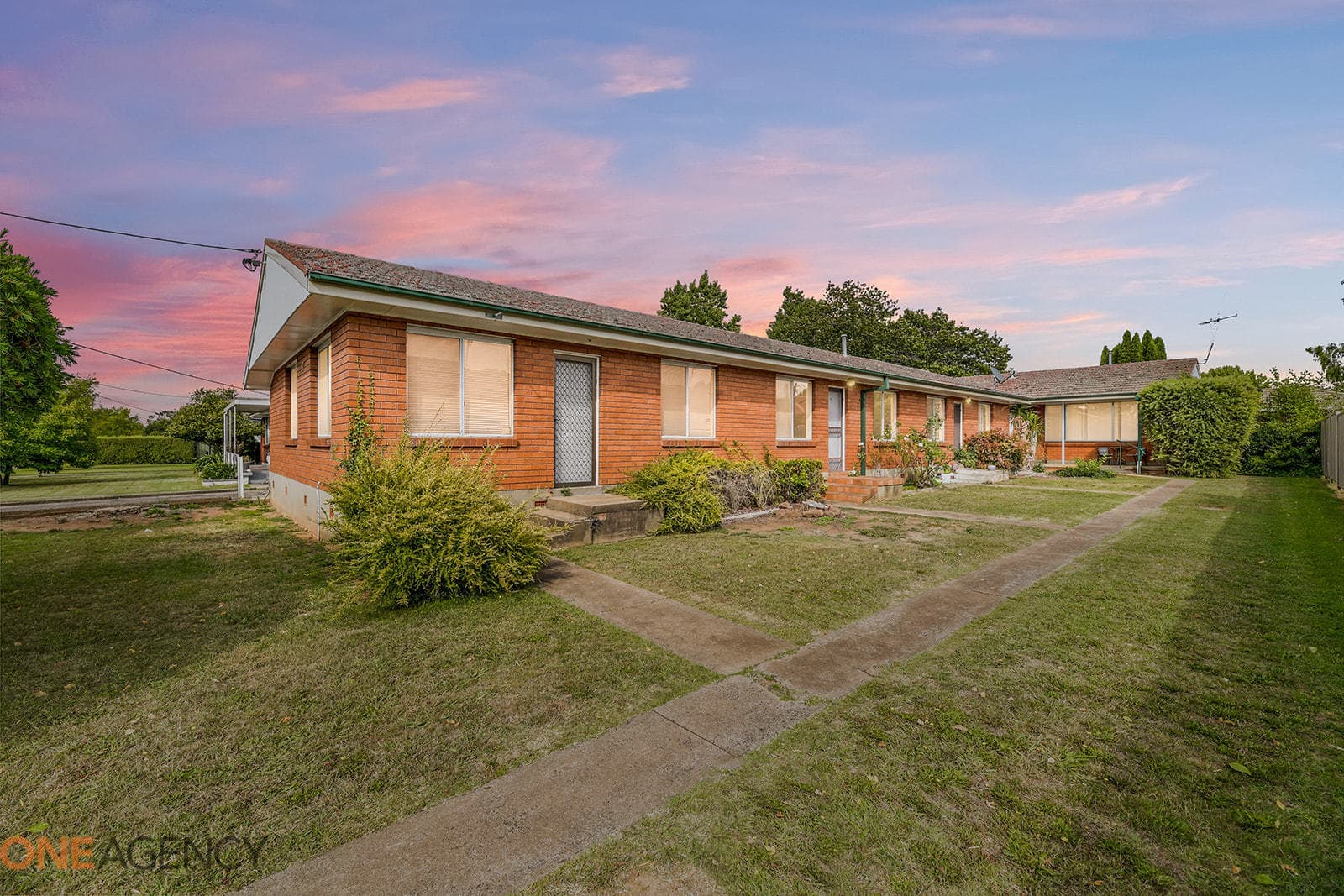 2/97 Kenna Street, Orange, Orange - Image 1