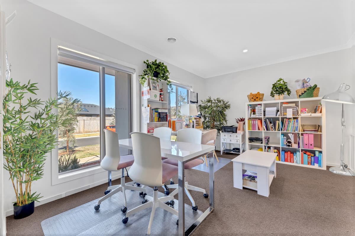 6 Croxden Avenue, Thornhill Park, Thornhill Park - Thumbnail 5