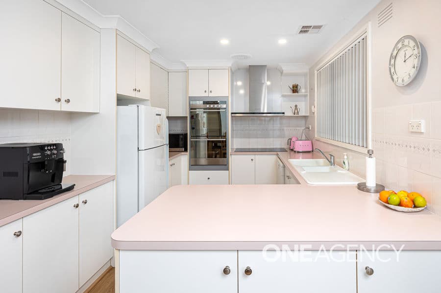 3 LASSWADE Street, Lake Albert, Lake Albert - Thumbnail 6