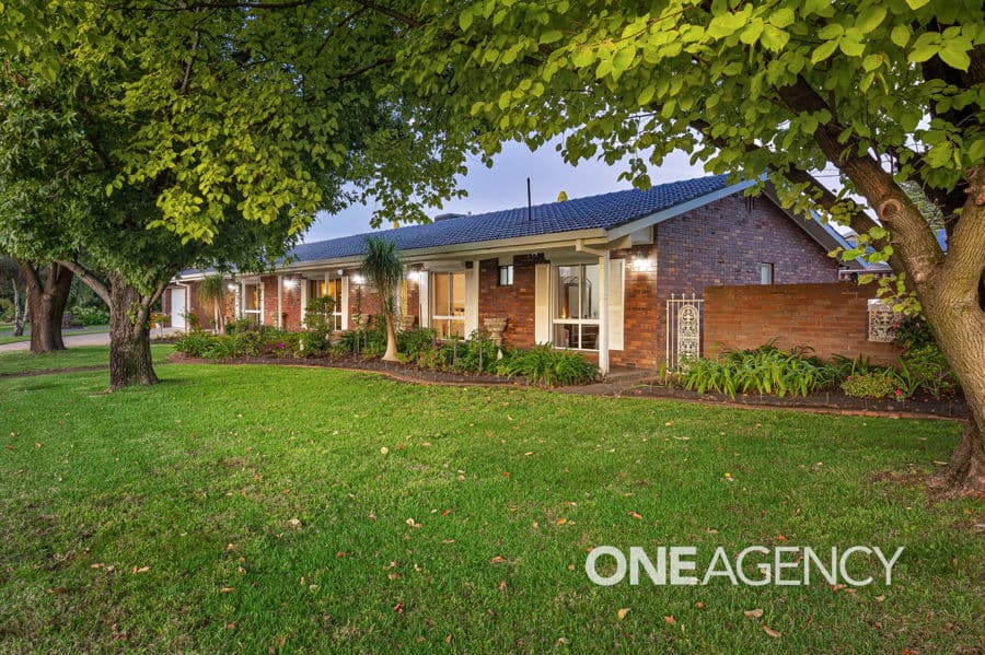 3 LASSWADE Street, Lake Albert, Lake Albert - Image 1