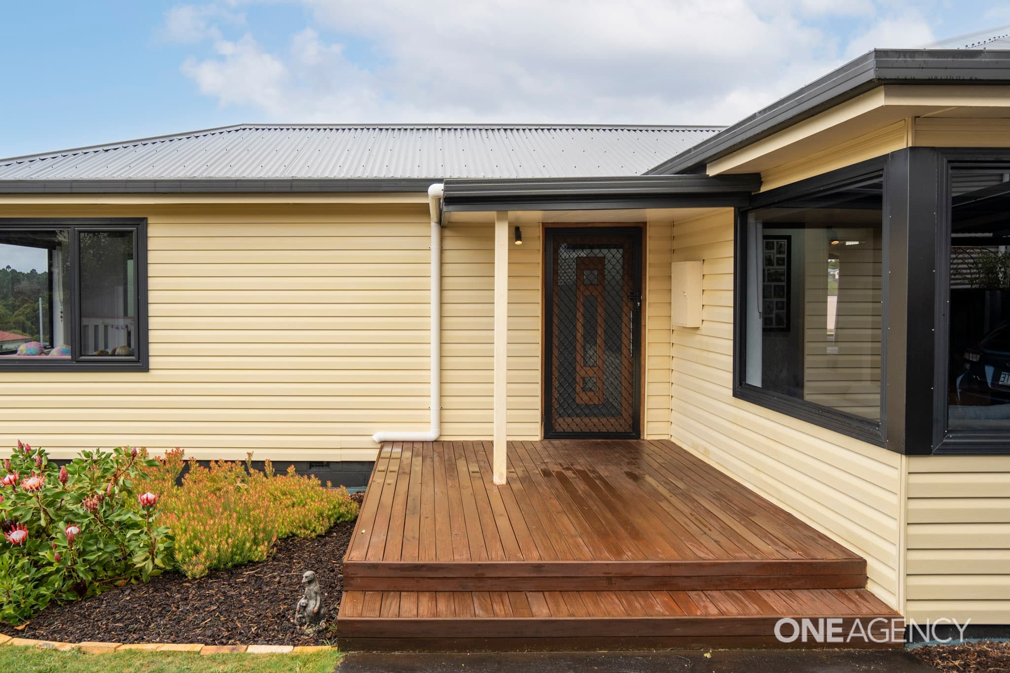 20 Whitford Street, Upper Burnie, Upper Burnie - Thumbnail 2
