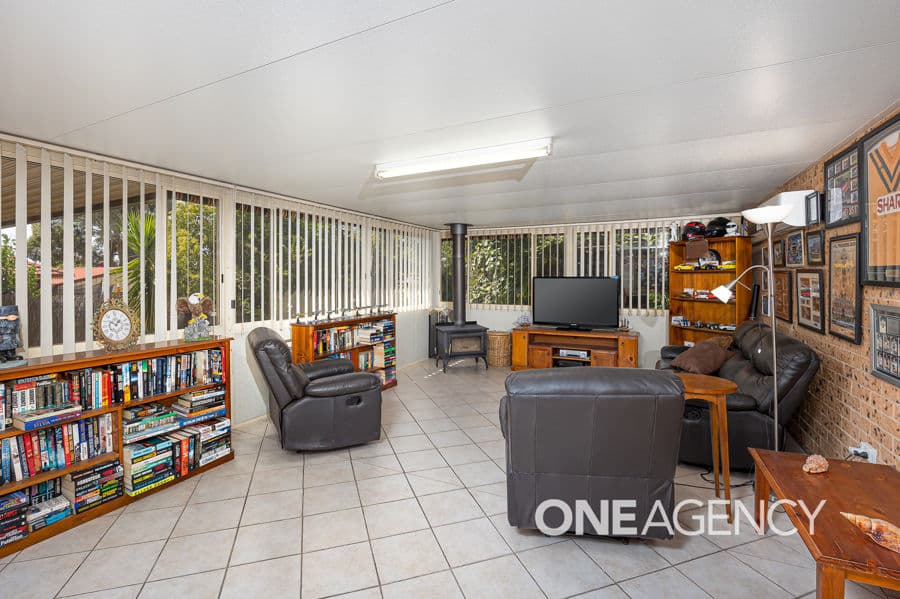 9 KIRRANG Avenue, Glenfield Park, Glenfield Park - Thumbnail 6