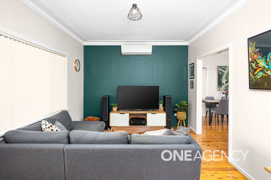 64 TICHBORNE Crescent, Kooringal, Kooringal - Thumbnail 2