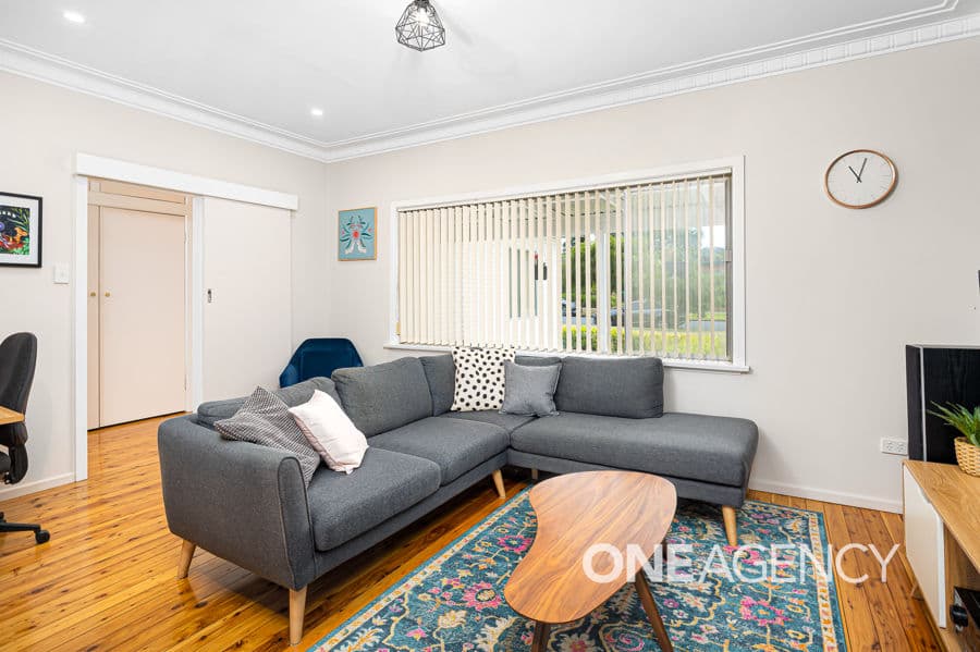 64 TICHBORNE Crescent, Kooringal, Kooringal - Thumbnail 3