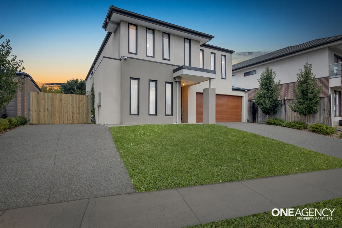 207 Featherbrook Drive, Point Cook, Point Cook - Thumbnail 3