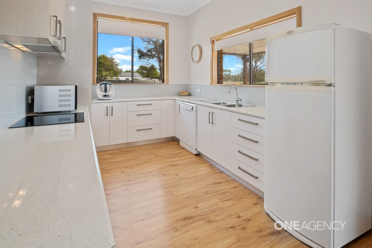 252 Montagu Road, Smithton, Smithton - Thumbnail 2
