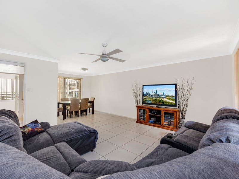 2/14 Wagners Place, Mardi, Mardi - Thumbnail 2