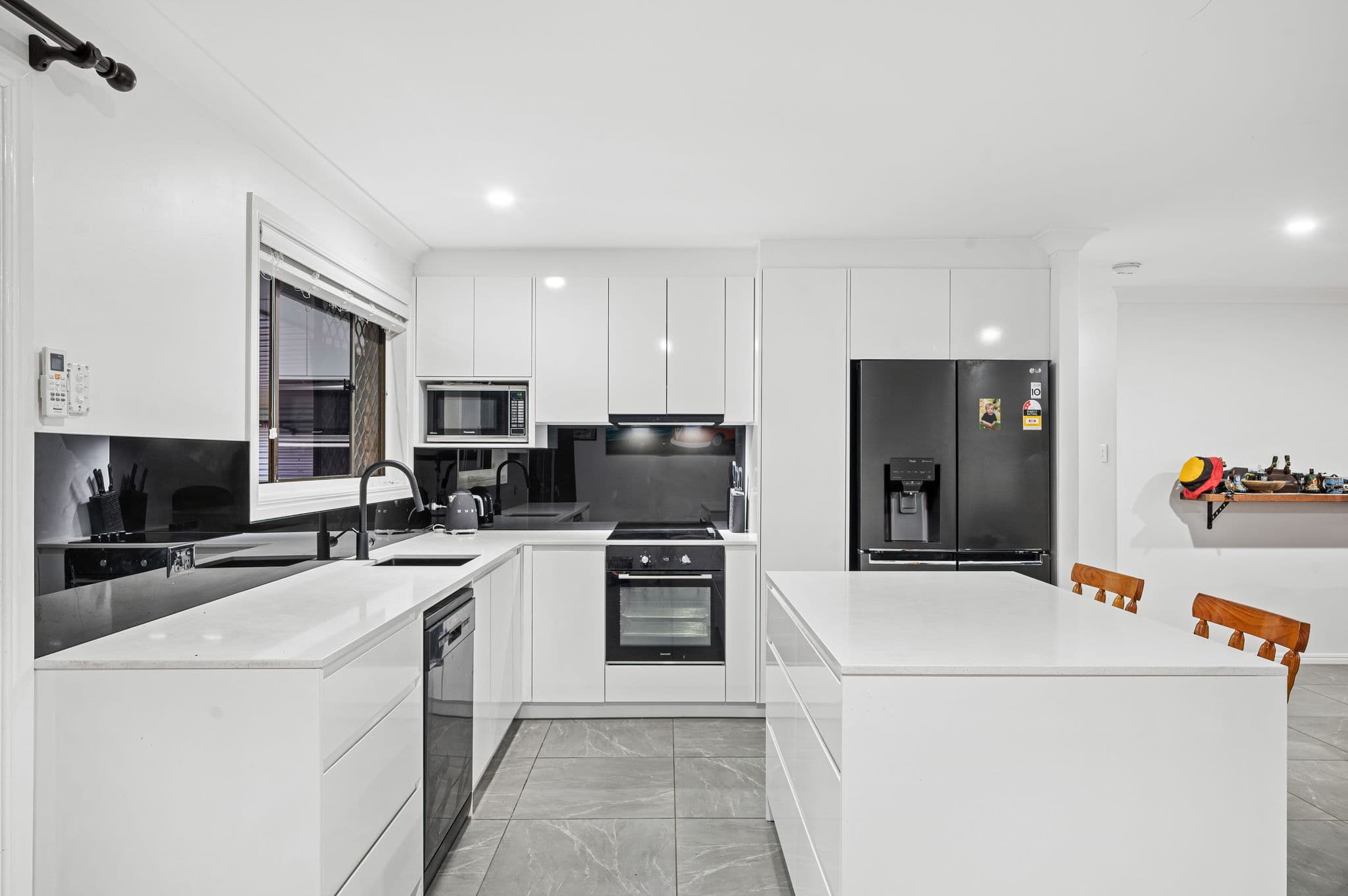 145 Flinders Crescent, Boronia Heights, Boronia Heights - Thumbnail 4