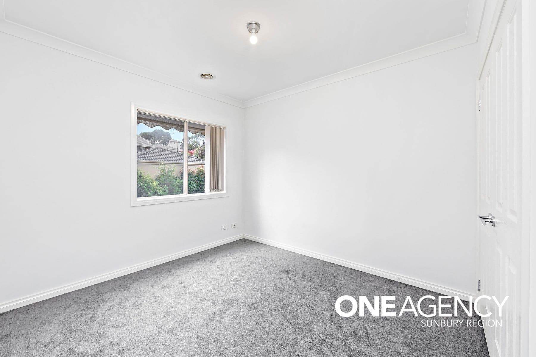 20 Saxonwood Drive, Sunbury, Sunbury - Thumbnail 5