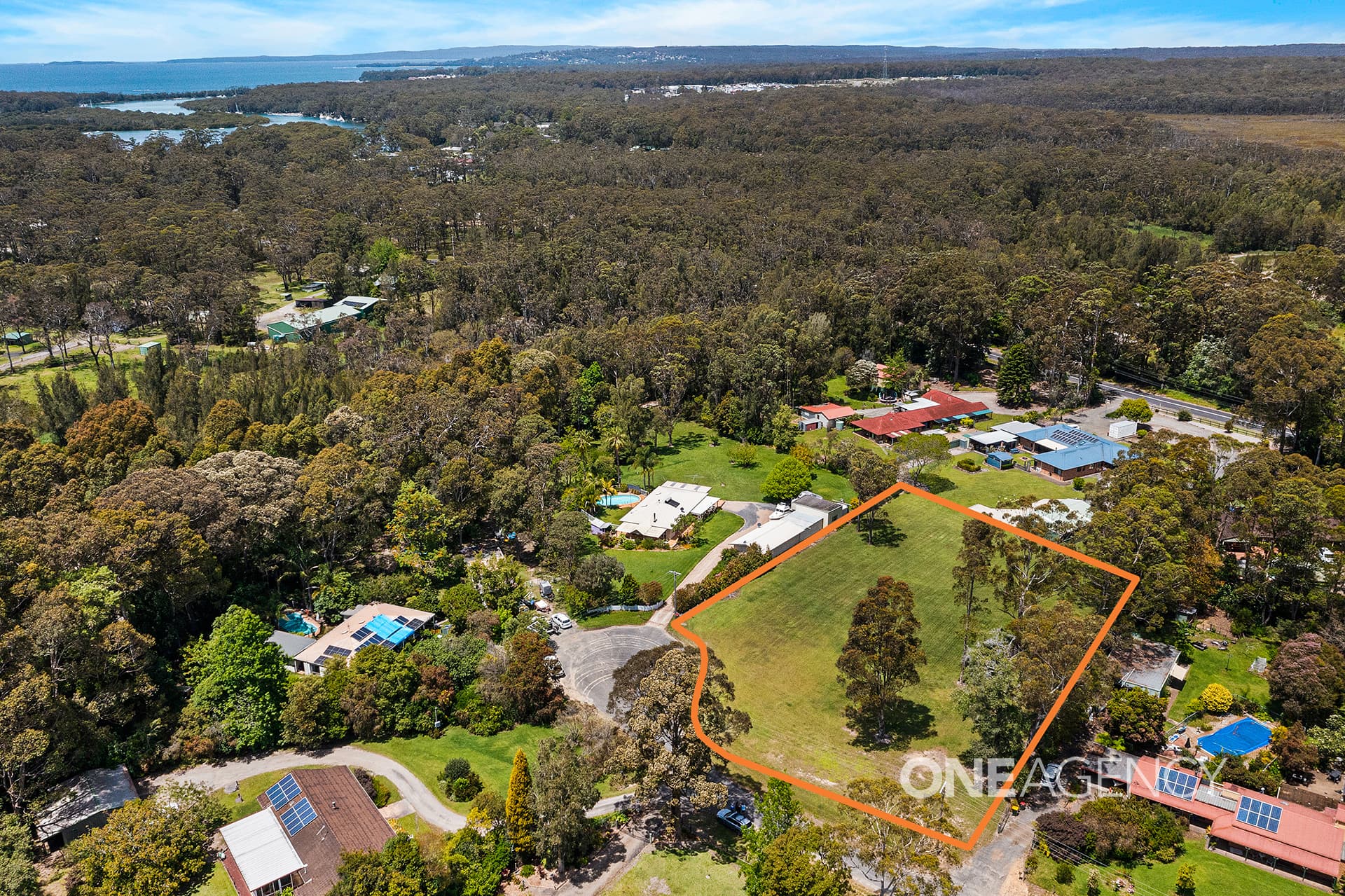 2 Allora Close, Woollamia, Woollamia - Image 1