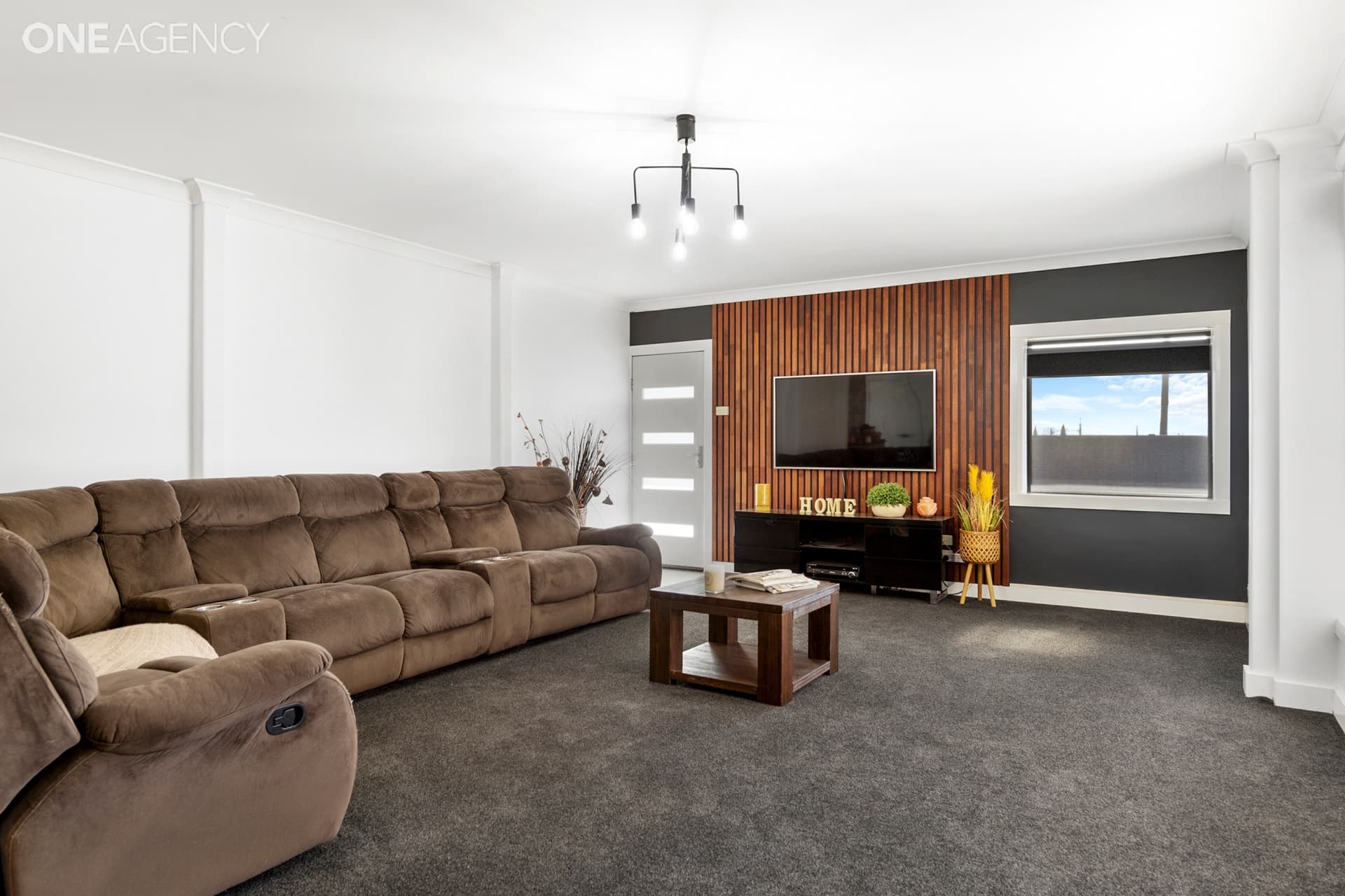 72 Brooke Street, East Devonport, East Devonport - Thumbnail 2