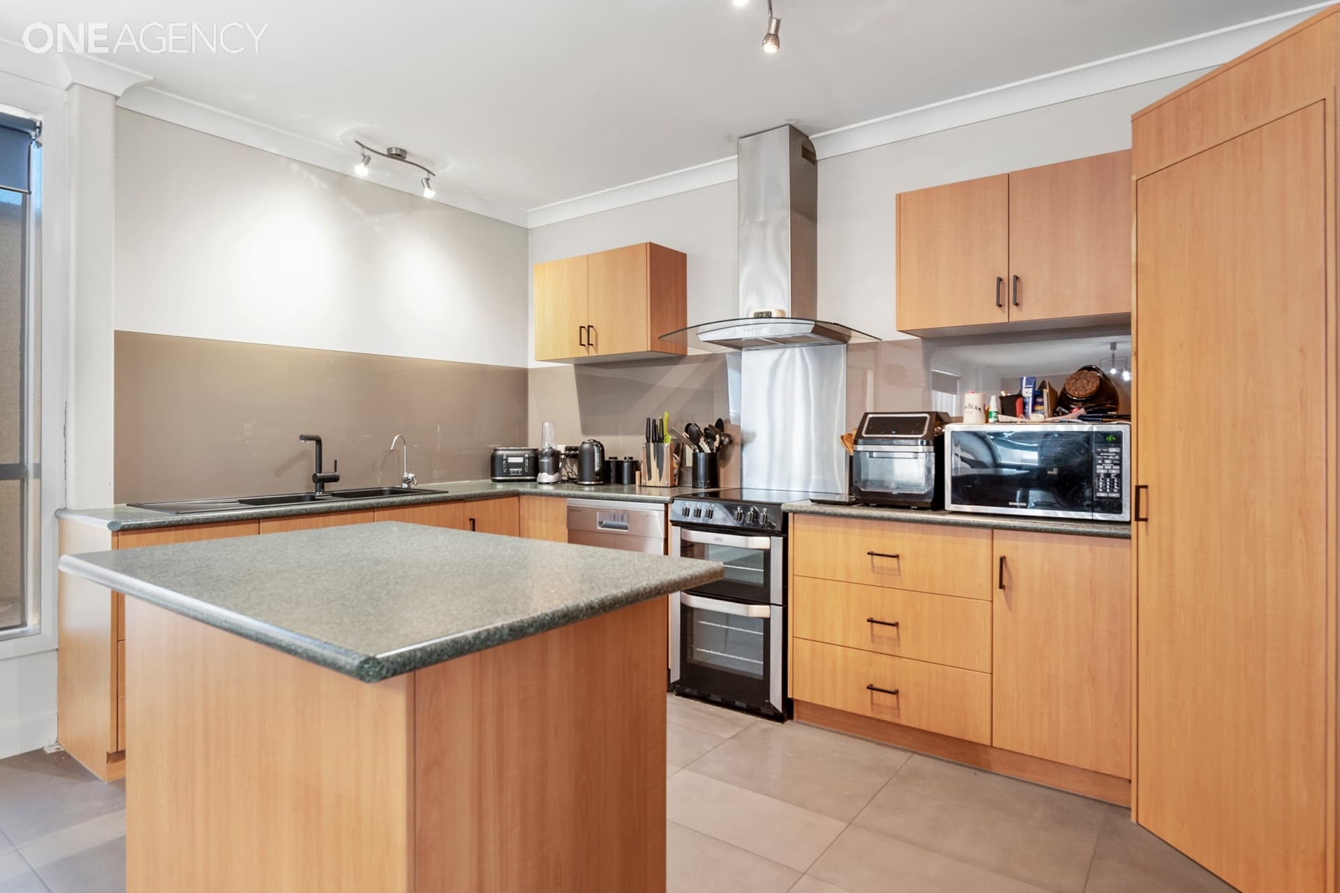 72 Brooke Street, East Devonport, East Devonport - Thumbnail 5