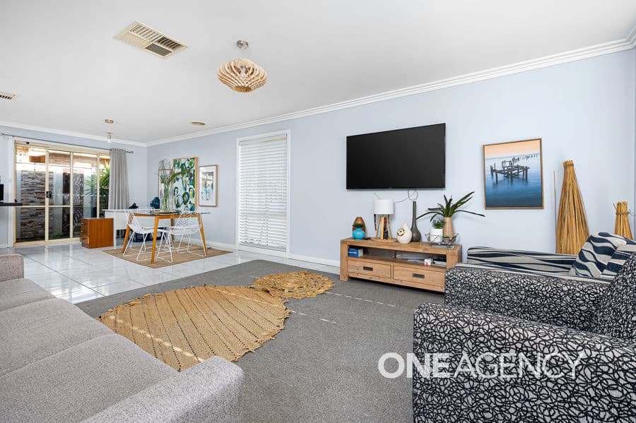 1/72 TRAVERS Street, Wagga Wagga, Wagga Wagga - Thumbnail 2