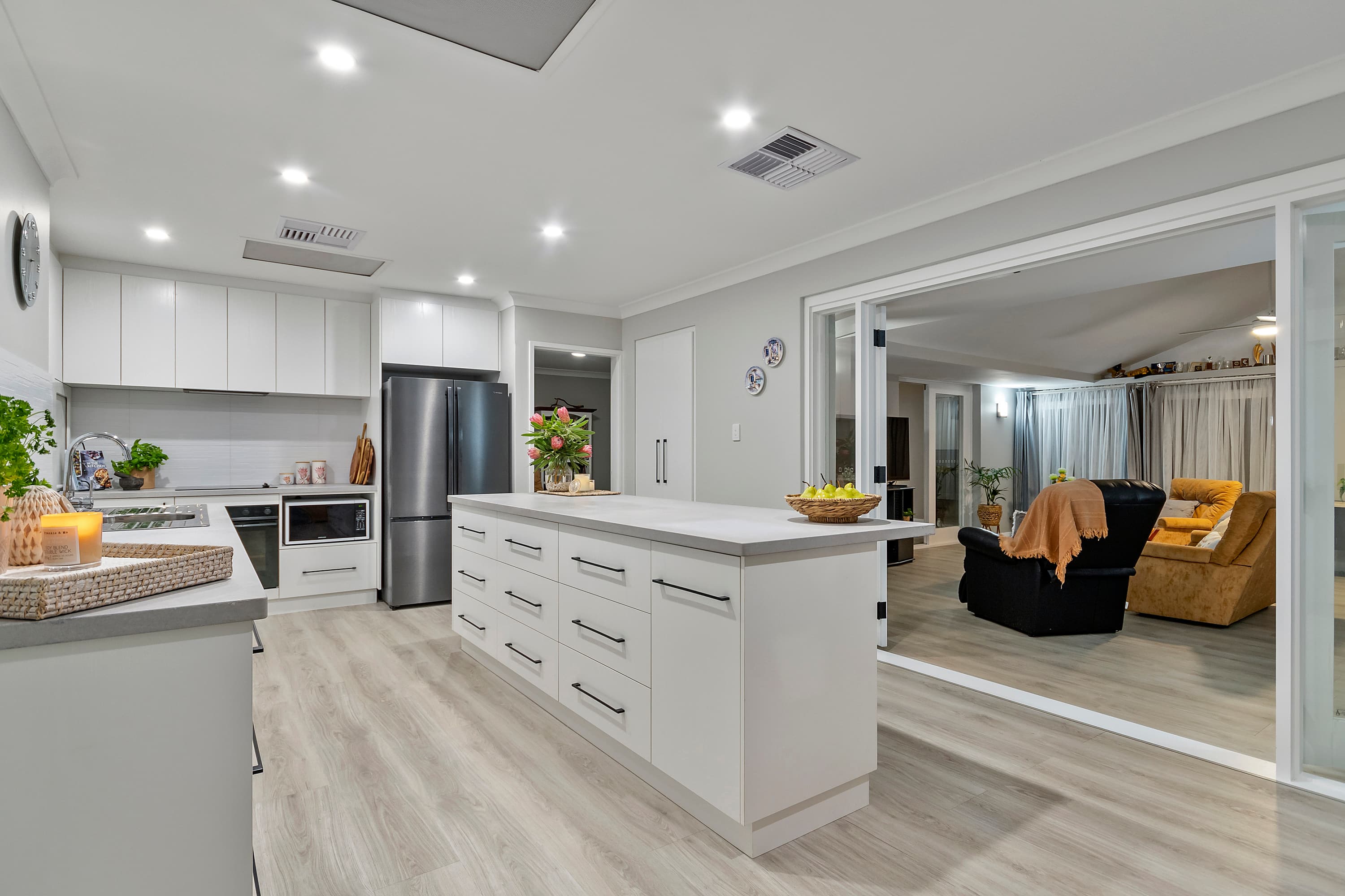 3 Caladenia Street, Greenwood, Greenwood - Thumbnail 4