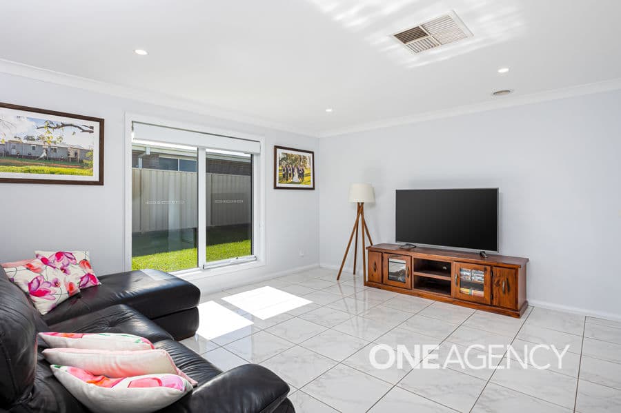 6 GOONAWARRA Street, Gobbagombalin, Gobbagombalin - Thumbnail 2
