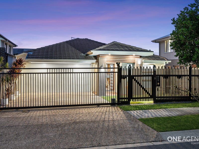 5 Elliot Street, Heathwood, Heathwood - Image 1