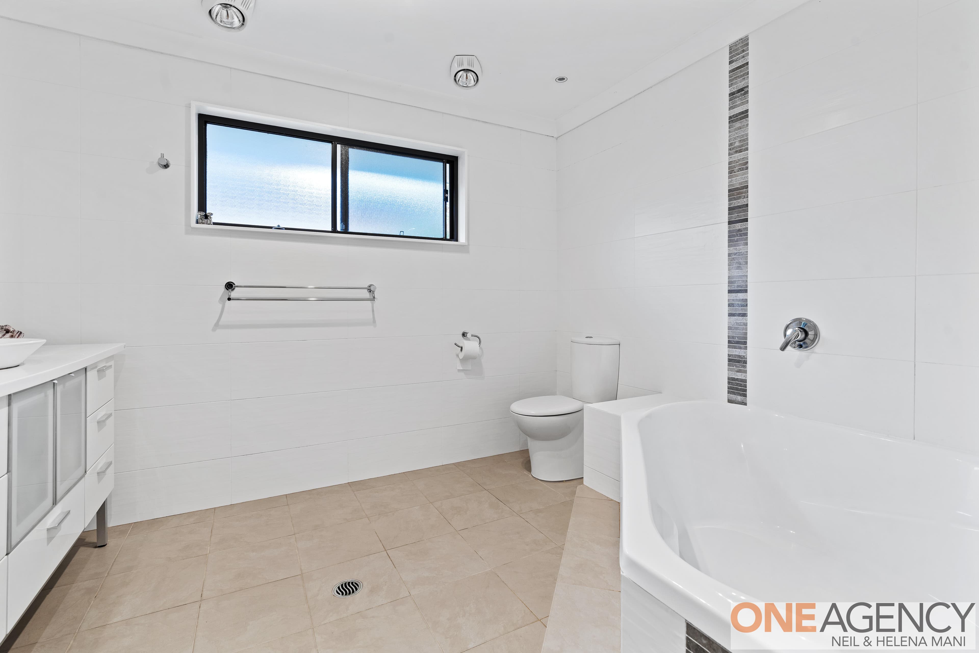 19 Orinda Avenue, North Gosford, North Gosford - Thumbnail 6