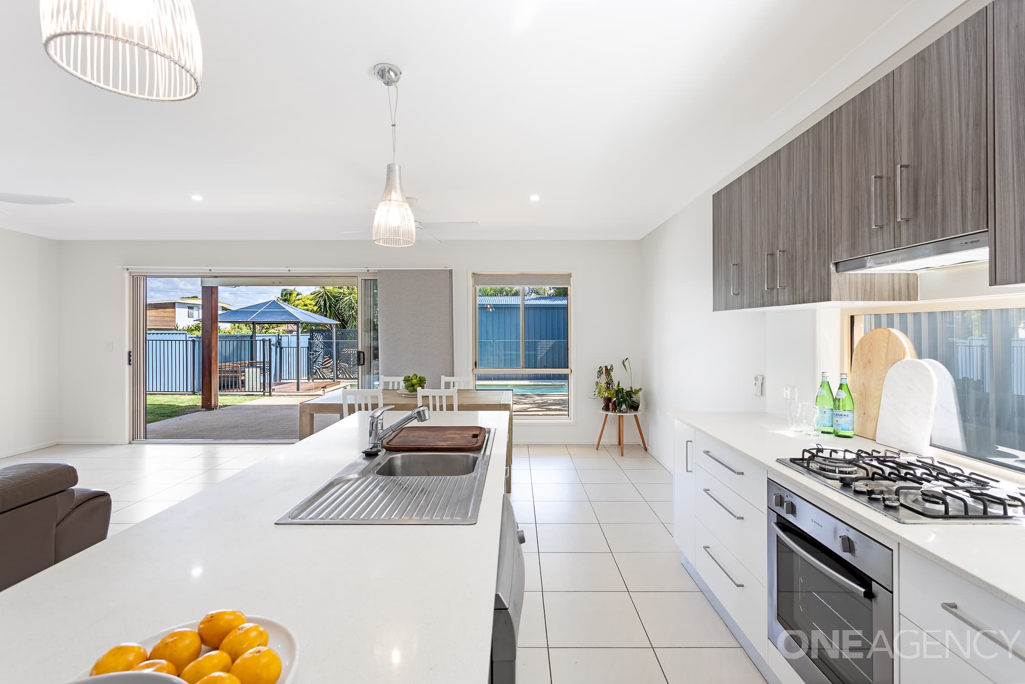 11 Grace Street, Scarborough, Scarborough - Thumbnail 3