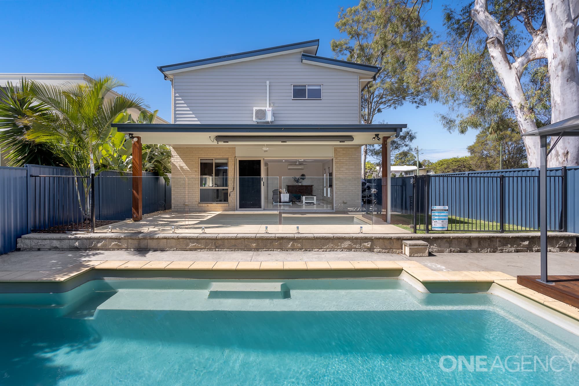 11 Grace Street, Scarborough, Scarborough - Thumbnail 2