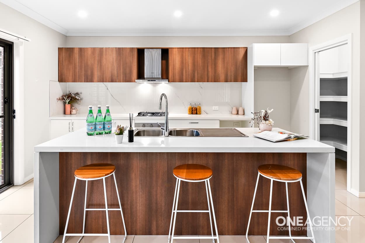 22 Angove Street, Rouse Hill, Rouse Hill - Thumbnail 4