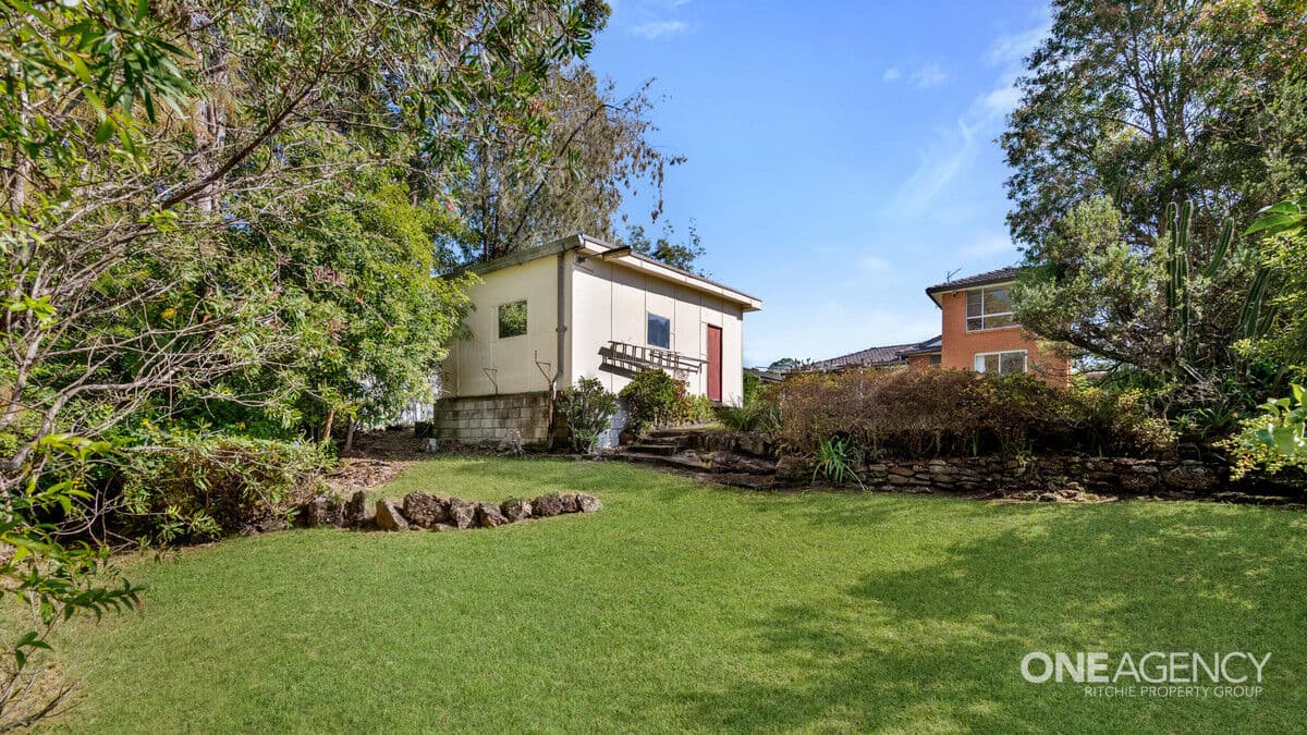 29 Hilton Road, Springwood, Springwood - Thumbnail 5