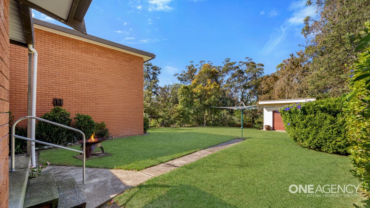 29 Hilton Road, Springwood, Springwood - Thumbnail 6