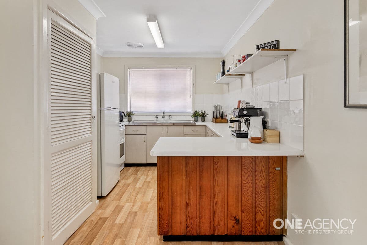 29 Hilton Road, Springwood, Springwood - Thumbnail 7